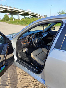 BMW 530xd 170kw (10 foto / 15)