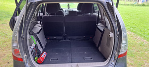 Mitsubishi Grandis bensiin+LPG (9 foto / 10)