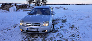 Opel Vectra C (13 foto / 13)