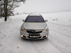 Opel Vectra (3 фото из 10)