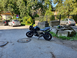 Kawasaki z750 (3 foto / 8)