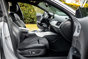 Audi A7 FaceLift S-Line (10 foto / 14)