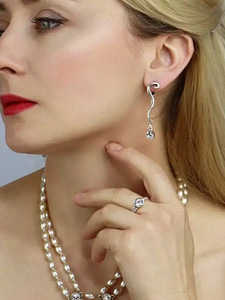Дизайнерские серьги бренда "Jenavi" с кристаллами Swarovski (1 фото из 10)