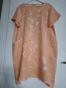 100% лён! Платье персик. цвета, с вышивкой. Италия L, XL. (4 фото из 9)