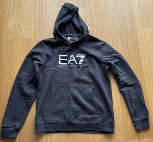 EA7 толстовка (1 фото из 3)