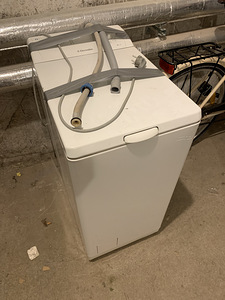 Ära anda pesumasin Electrolux EWT 825 (1 foto / 2)