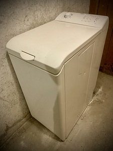 Pealtlaetav pesumasin Zanussi ZWQ 5101 (2 foto / 4)
