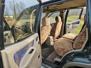 M: Nissan Terrano II 2001 (5 foto / 10)