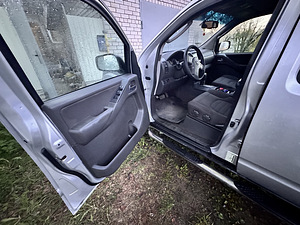 Nissan Pathfinder 4.0 201kW suurepärases seisukorras (6 foto / 9)