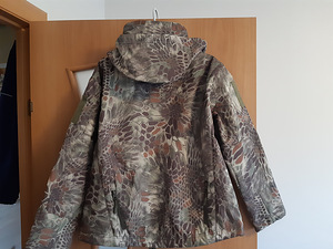 Kamuflaaz jope (2 foto / 3)