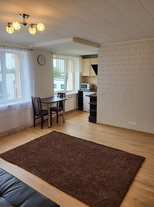 Üürikorter Põlvas (3 foto / 10)