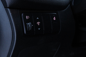 Kia Ceed (8 foto / 13)