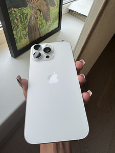 iPhone 16 pro max (4 фото из 5)