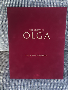 The Story of Olga TASCHEN 2012 (6 foto / 7)