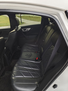 INFINITY QX70 (8 фото из 9)