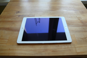Apple iPad Air 2 64GB MDM profiiliga (5 foto / 5)