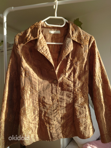 Vilderson kuldne pidulik tikandiga jakk suurusele 36 (foto #1)