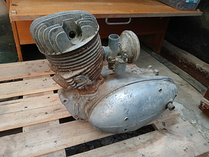 IZ 49 (2 foto / 4)