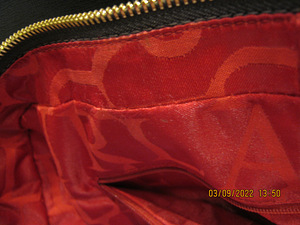 FURLA (4 фото из 4)