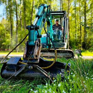 Аренда Bobcat, JCB, Kubota техники с оператором и без (3 фото из 7)