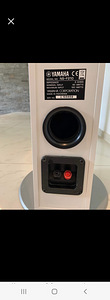 Колонки Yamaha (2 фото из 2)