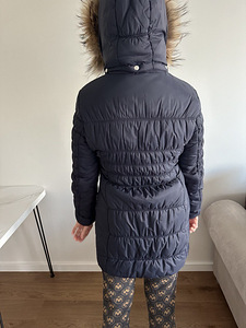 Куртка зимняя (3 фото из 4)