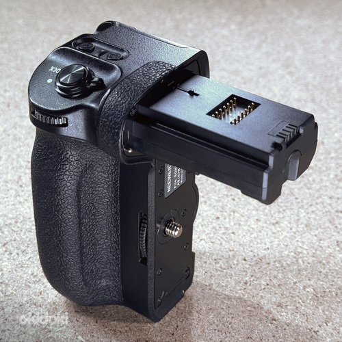 Лоток для аккумулятора для камер Sony (фото #1)