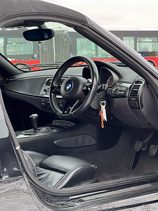 M/V BMW Z4 2.5i (14 foto / 15)