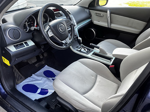 Mazda 6 (8 фото из 10)