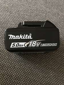 Новый аккумулятор Makita 5a Bl1850B оригинал