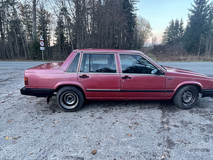 Volvo 740 (3 foto / 6)