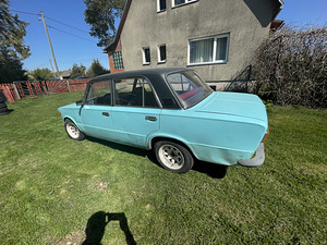 BMW 318i Lada kerel (2 foto / 5)