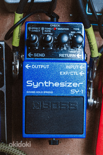 Педаль эффектов Boss SY-1 Synthesizer (фото #1)