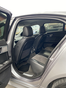 Jaguar xf (3 фото из 9)