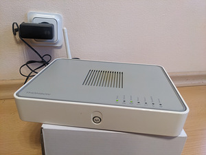 Роутер Telia Thomson TG784 (1 фото из 1)