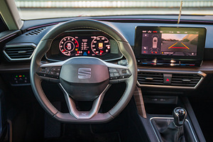 Seat Leon Xsellence (9 foto / 12)