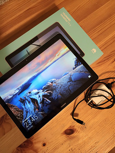 Huawei MediaPad T3 10 (2 foto / 3)
