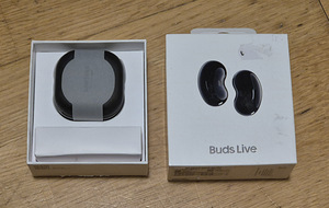 Samsung Galaxy Buds Live (1 foto / 3)