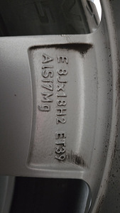 Audi A6 (C8) R18 + Bridgestone 5-6mm mustriga komplekt! (10 foto / 10)