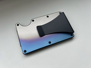 UUS Kaarditasku Clip Burnt Titanium Ridge Wallet (4 foto / 4)