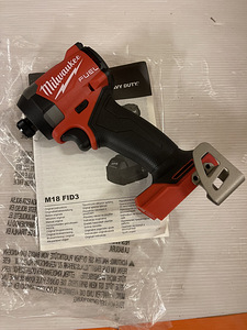 Milwaukee M18 FID3 (Uus) (2 foto / 10)
