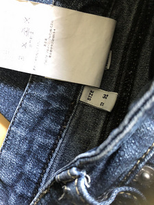 Teksad Armani / Nr.32 (5 foto / 5)