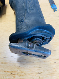 Milwaukee M18 FSZ - tiigersaag + aku ! (6 foto / 8)