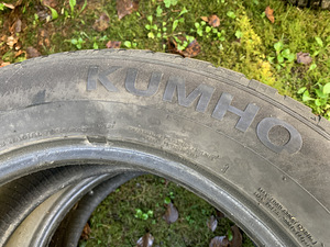 Подержанные шины Kumho 205/60 R16 (4 фото из 6)