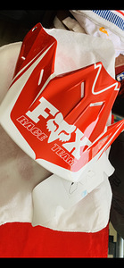 FOX kiiver - korralik ! L ( 59/60cm) (2 foto / 5)