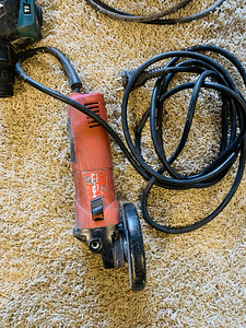 Hilti & Makita (3 foto / 4)