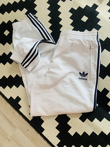 Adidas винтажные спортивные штаны L / XL (1 фото из 4)