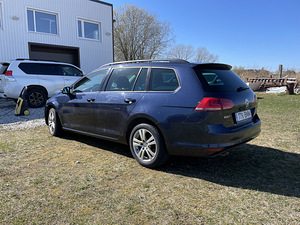 Volkswagen Golf (3 foto / 11)