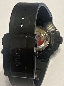 Oris Aquis Date PVD Black (4 foto / 4)