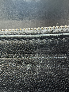 Alexander Mcqueen кошелек кожаный (3 фото из 8)
